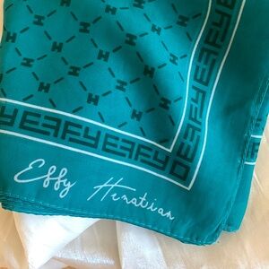 NWOT. Effy Hematian Turquoise Scarf